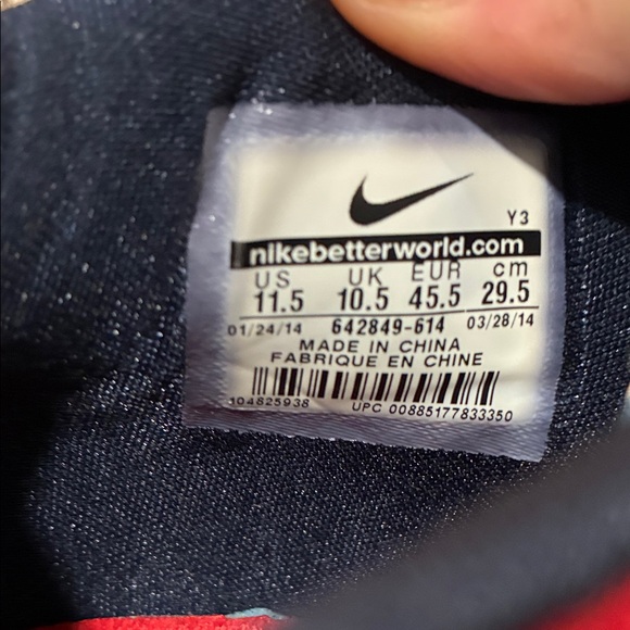 Nike Red and Navy Basketball Shoes with White Swoosh - Picture 2 of 6